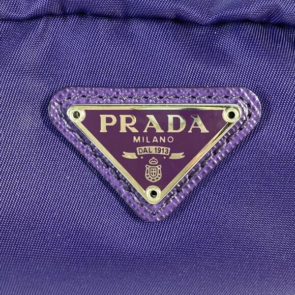 PRADA 1NA350 triangle logo triangle logo plate Cosmetics Pouch Makeup Pouch ... - Picture 12 of 16